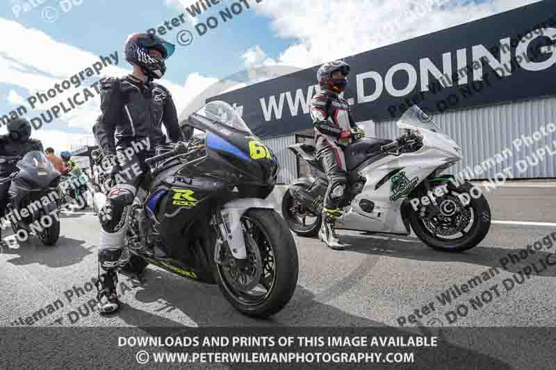 donington no limits trackday;donington park photographs;donington trackday photographs;no limits trackdays;peter wileman photography;trackday digital images;trackday photos